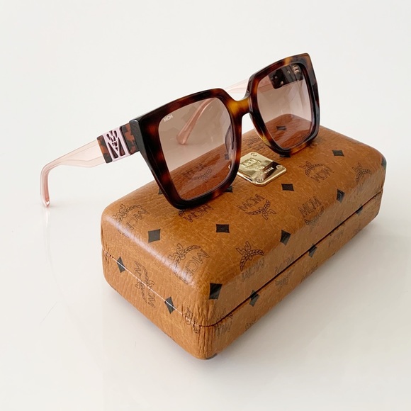 Authentic mcm brand new - Picture 7 of 9